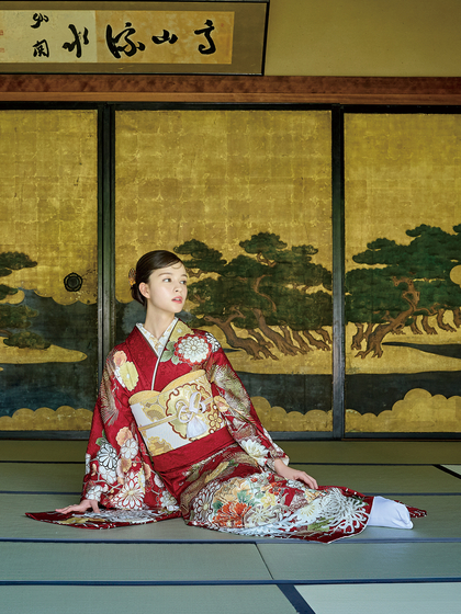 式当日も思い出の写真も大切に！前撮りも式もトータルサポート